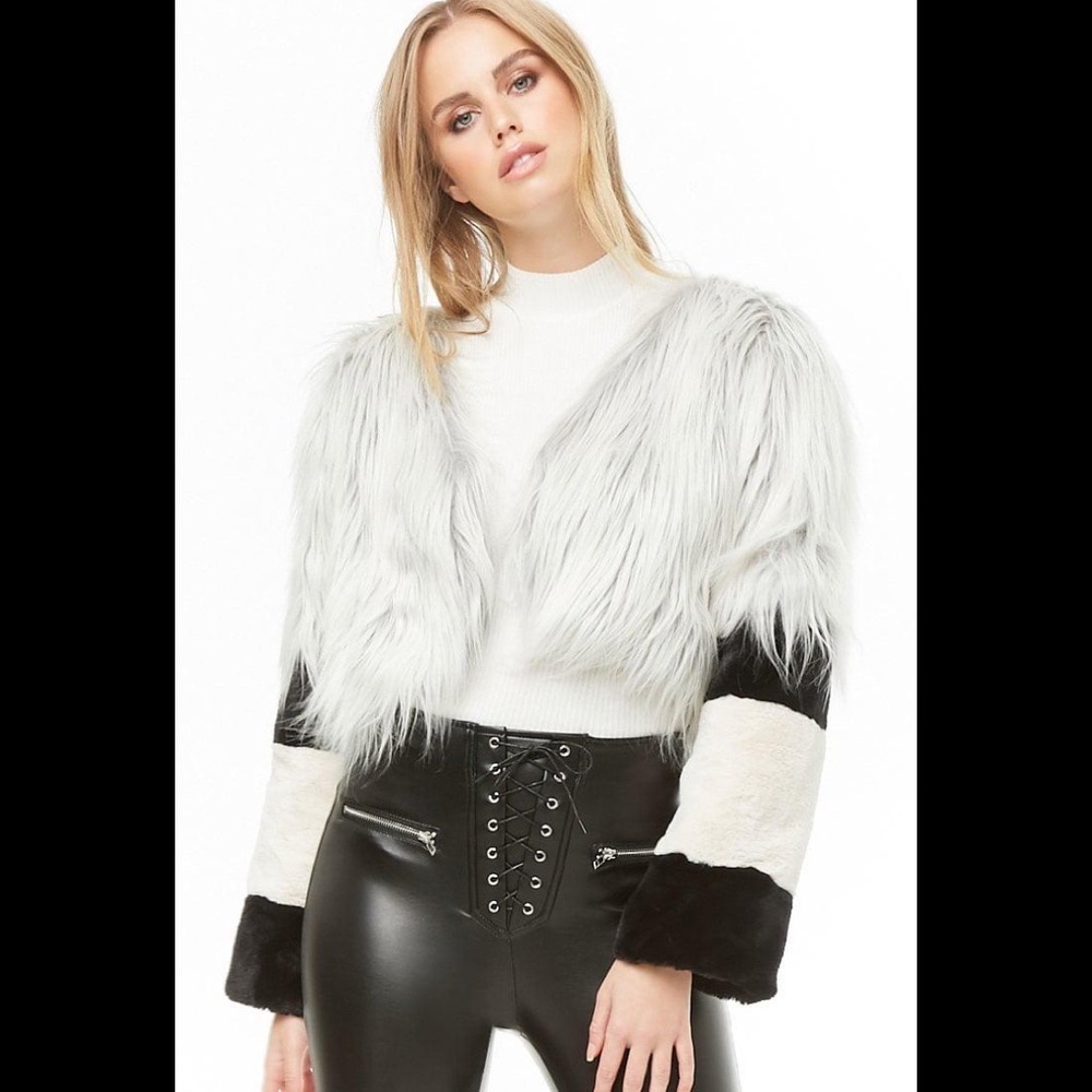 SHACI cropped fur coat BNWT